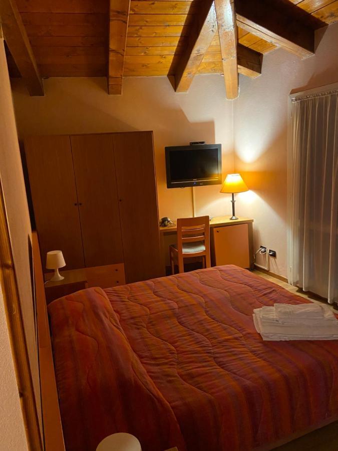 Hotel La Piazzetta Vidiciatico Exteriér fotografie